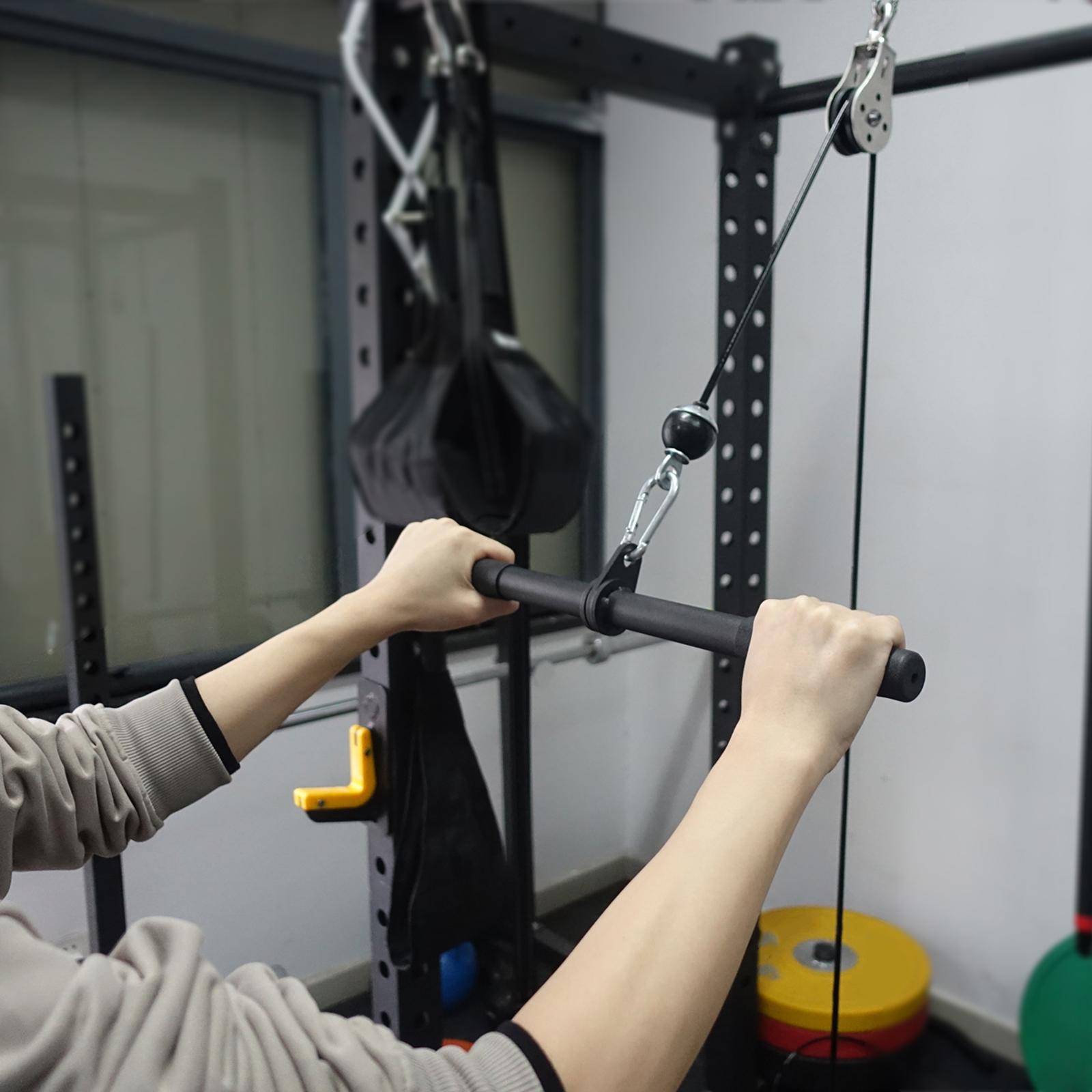 Draaibare rechte staaf LAT hog - Lat Pulldown Cable recensie en prijs
